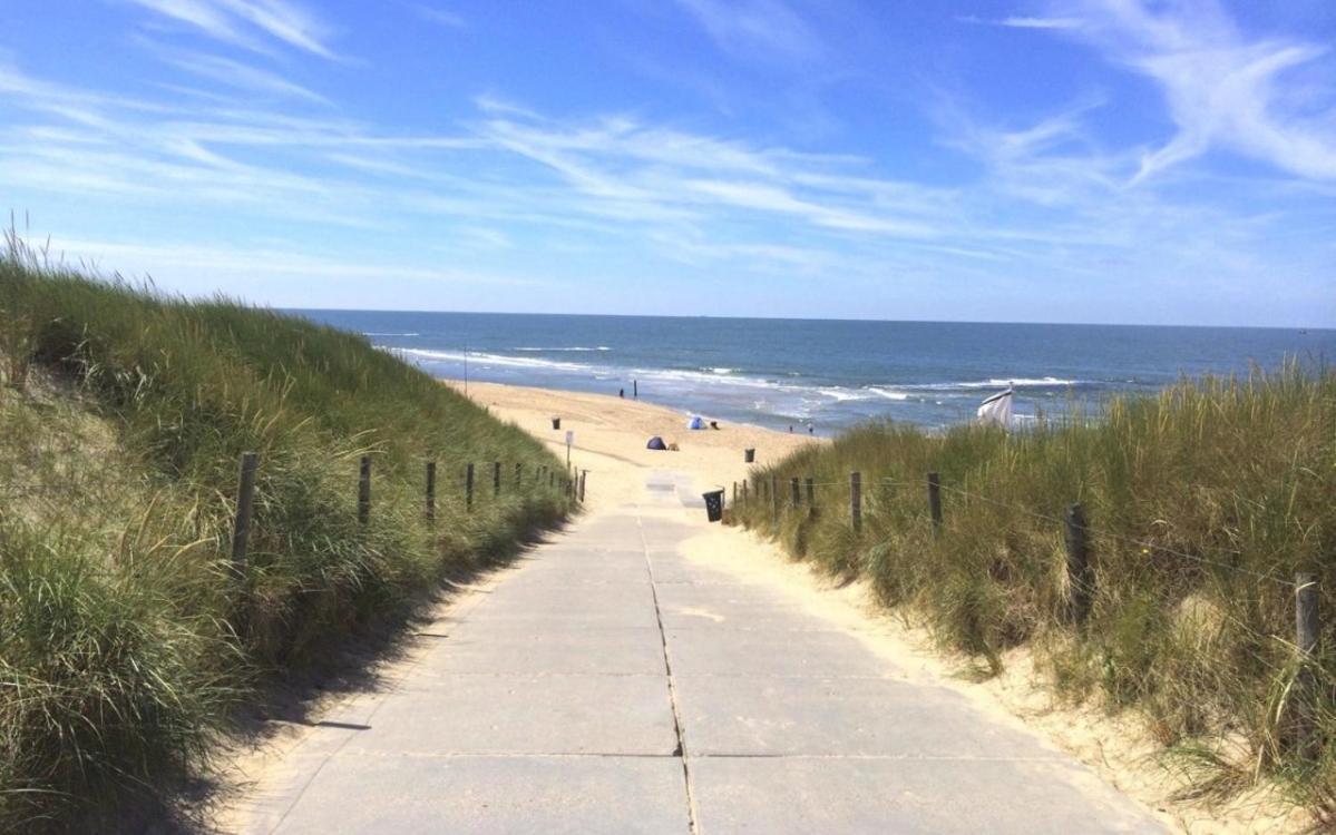Golf En Strand Lägenhet Julianadorp Exteriör bild